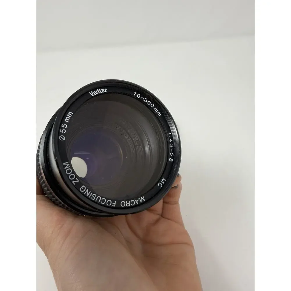 Vivitar 70-300mm f4.2-5.8 MC Macro Focusing Zoom Lens for Canon FD Mount C/FD